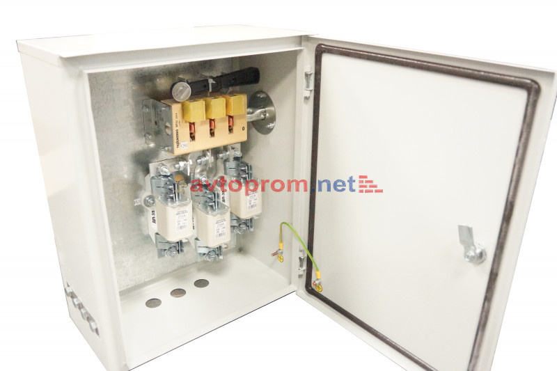 Ящик силовой ЯРП-250 (IP54) с прямым рубильником (3х250) 500х400х220мм в Автопром Ящик силовой ЯРП-250 (IP54) с прямым рубильником (3х250) 500х400х220мм