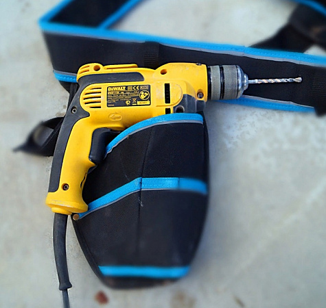 Дрель безударная DeWALT DWD112S-KS 701Вт в Автопром