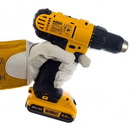 Дрель-шуруповерт Dewalt DCD771D2-KS аккумуляторный (безударный) в Автопром