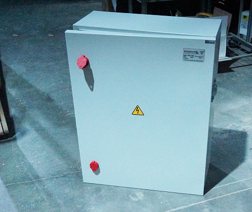 Ящик силовой ЯРП-400 (IP54) с рубильником 650х500х220  в Автопром