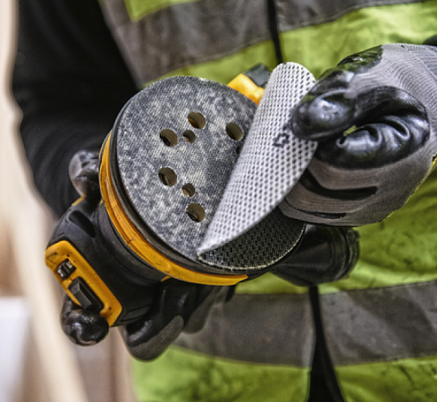 Шлифмашинка орбитальная эксцентриковая DeWalt DCW210N аккумуляторная в Автопром